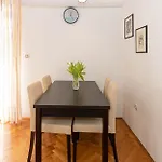 Apartman D&v *