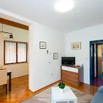 Apartman D&v *