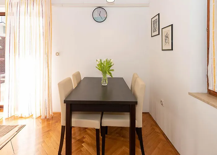 Apartment D&v *