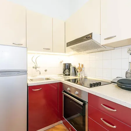 Apartment D&v